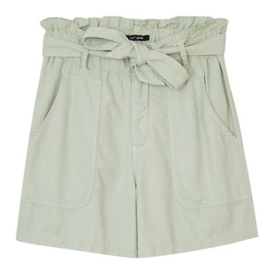 short femme sheridan