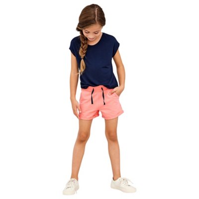 short fille nkfvolta