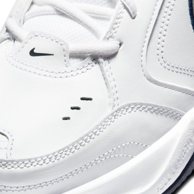 Nike air clearance monarch intersport