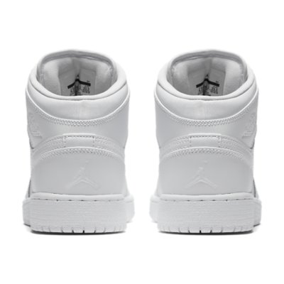 Nike blanche 2025 intersport jordan