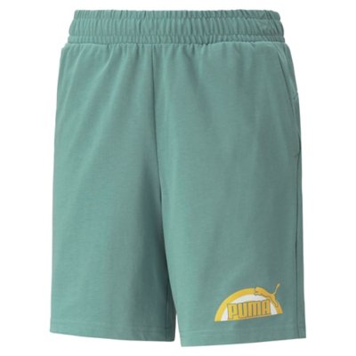 short garçon ess+ street art