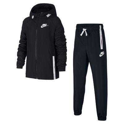 حلويات intersport jogging nike 