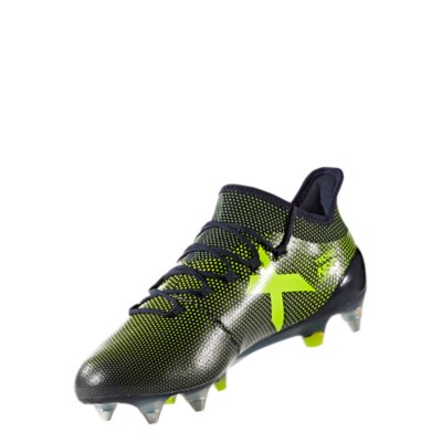 chaussure de foot adidas intersport