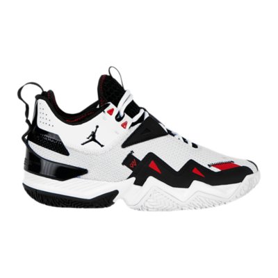 chaussure basket intersport