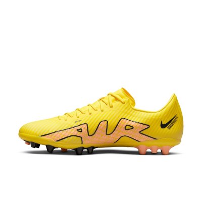 Chaussure de foot store nike intersport