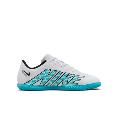 Chaussure nike 2024 foot intersport