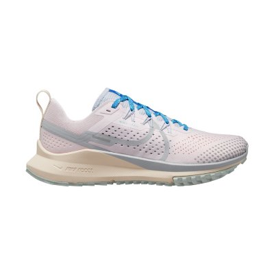 chaussures de trail femme react pegasus trail 4