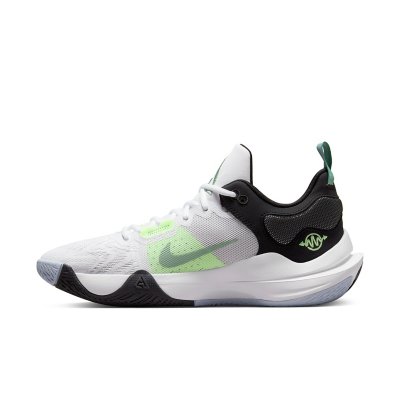 Chaussure de basket discount intersport