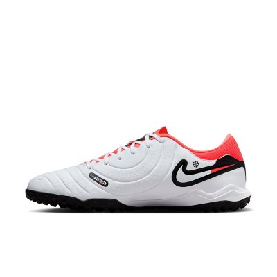 Chaussure de futsal clearance intersport