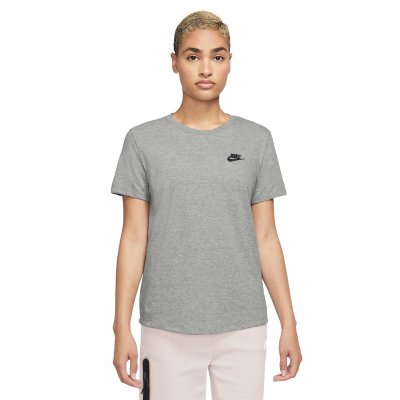 tee-shirt à manches courtes femme nike sportswear club essentials