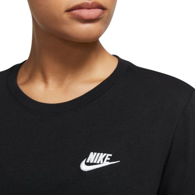 Tee shirt Manches Courtes Femme CLUB ESSENTIALS NIKE INTERSPORT