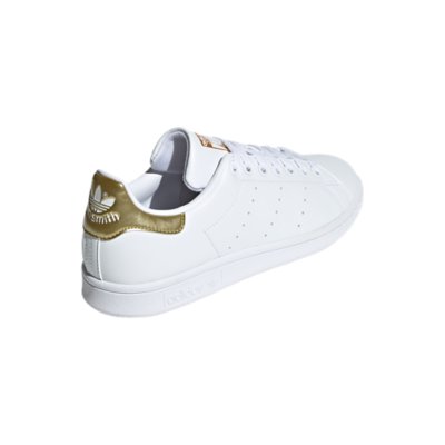 Stan smith 2025 femme intersport