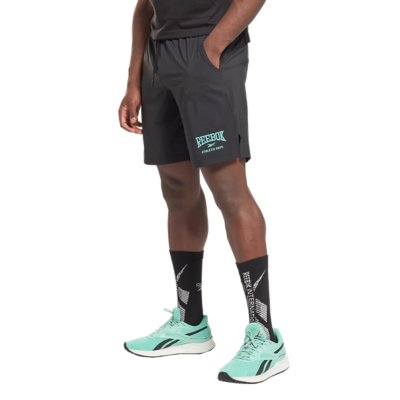 short de training homme wor woven graphic