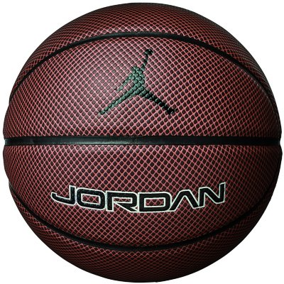 ballon de basketball jordan legacy 8p